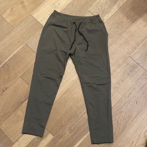 Lululemon joggers